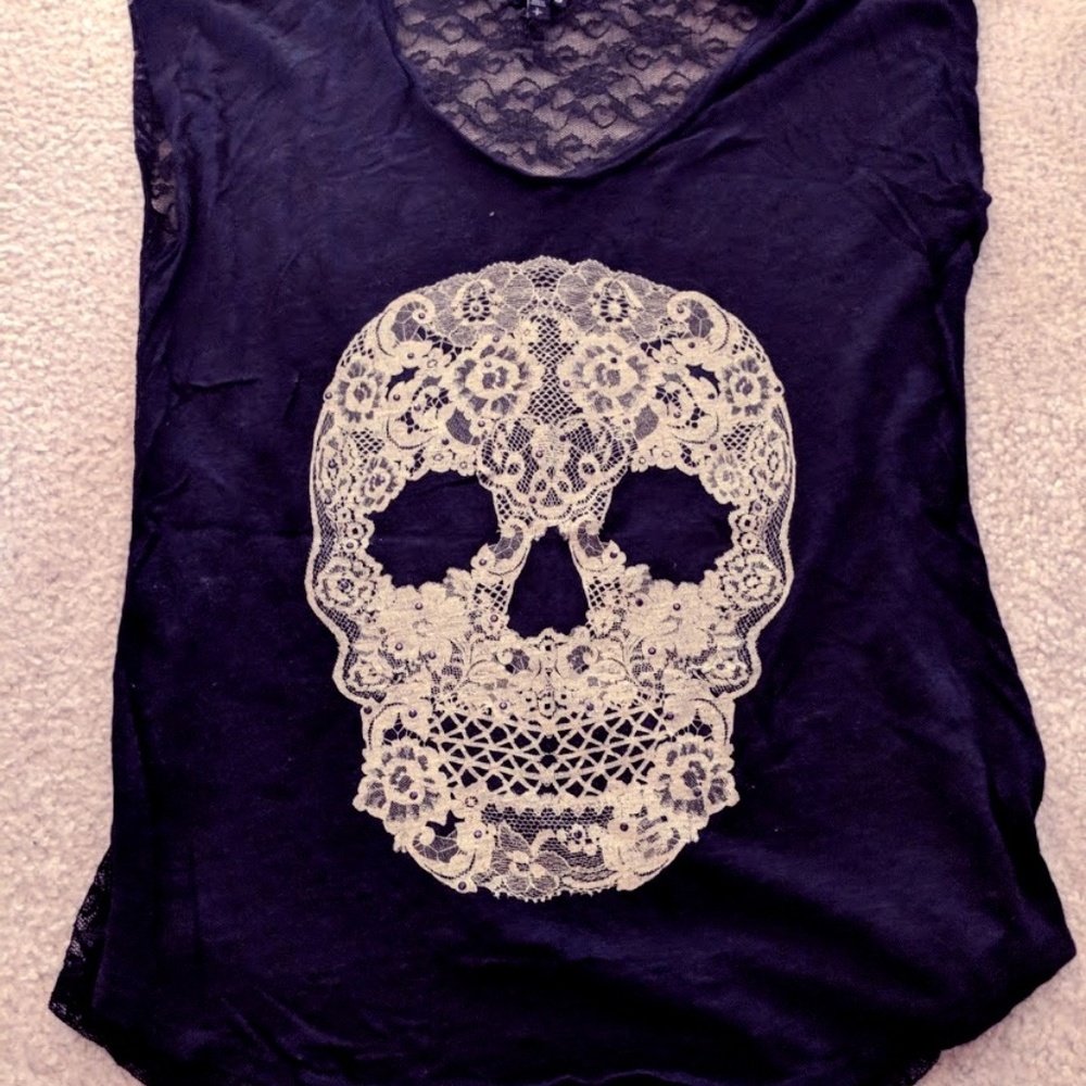 SKULL LACE BACK TOP BY EXPRESS